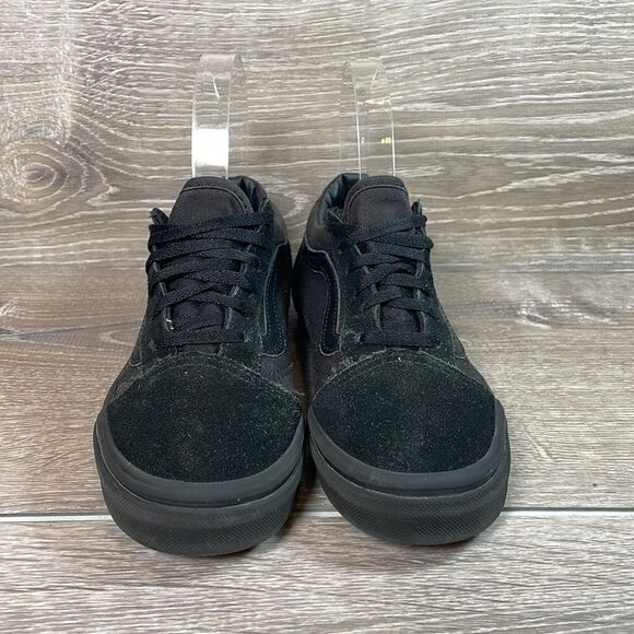 Vans Old Skool Low Top Little Boy Size 2 Black Suede Canvas Triple Black Shoe - Picture 2 of 12